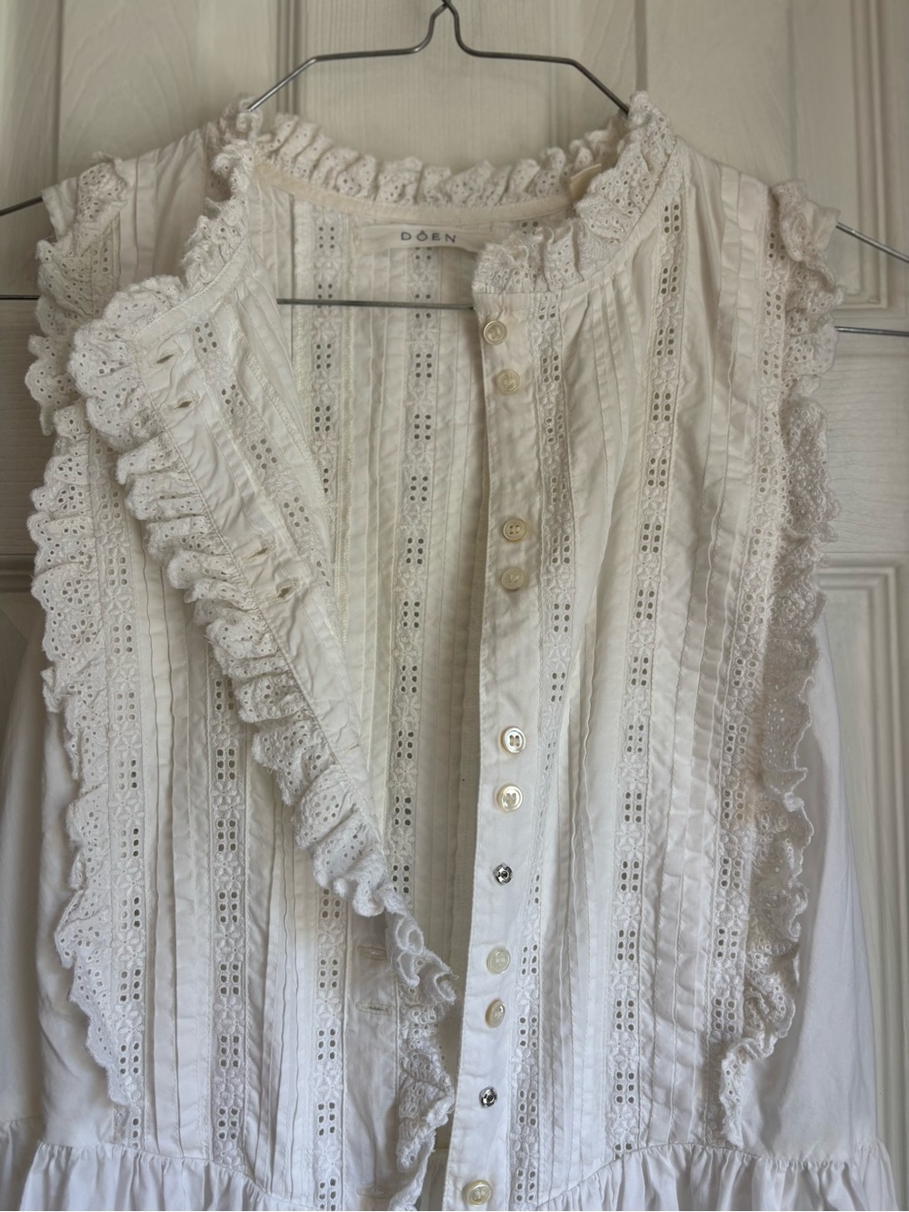 Doen White Ruffled Button-Front Midi Dress - Picture 5 of 11